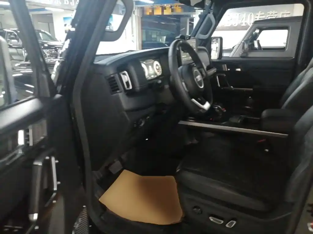 212 212 T01 — миниатюра 16