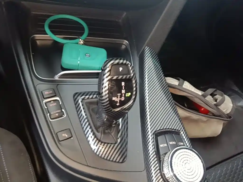 BMW 3 Series — миниатюра 14