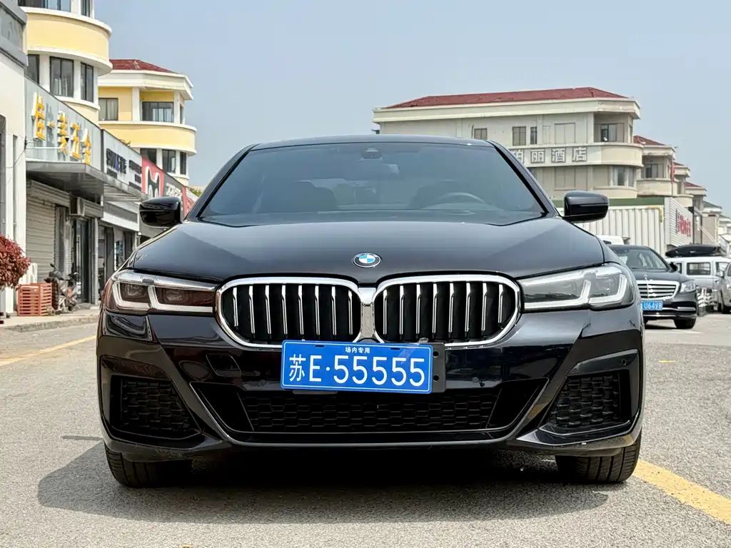 Купить BMW 5 Series