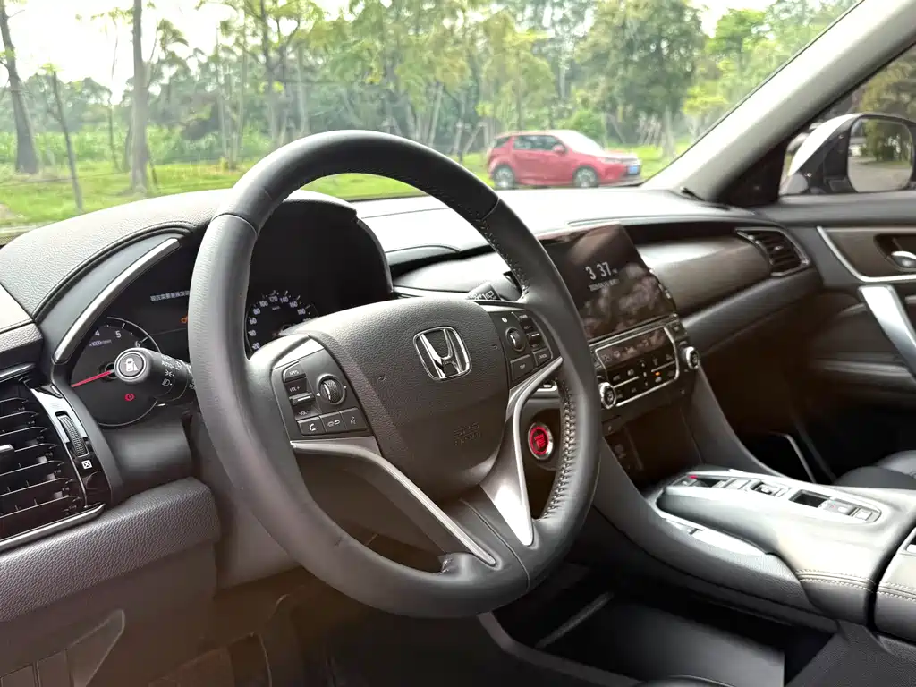 Honda Avancier — миниатюра 9