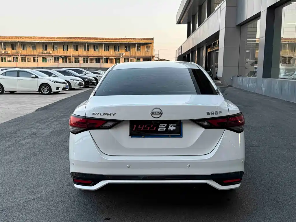 NISSAN XUAN YI