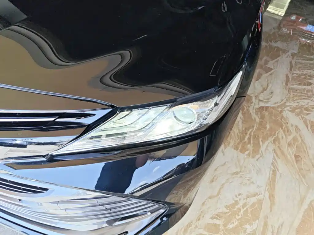 Toyota Camry — миниатюра 24