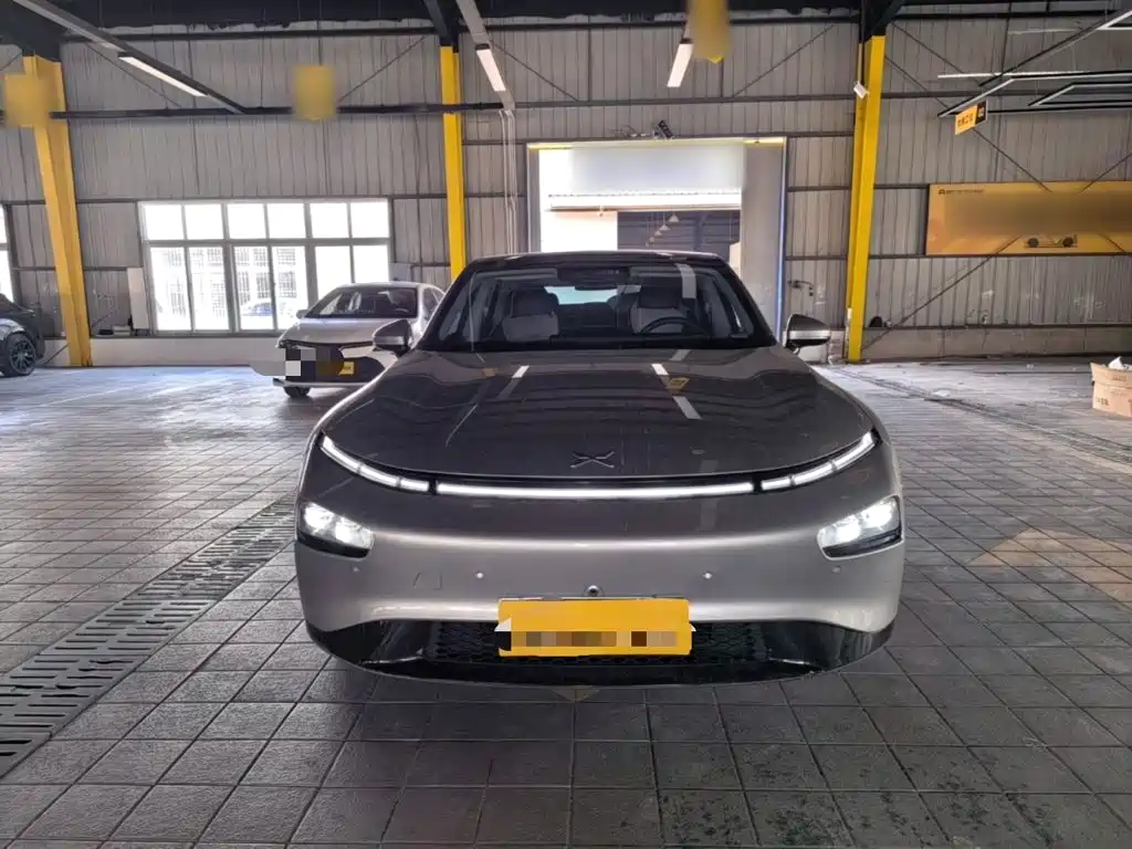 XPeng P7 — миниатюра 3