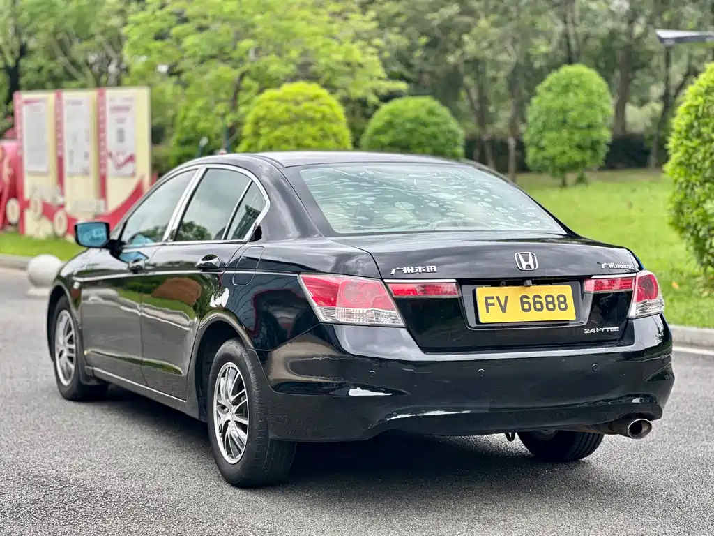 Honda Accord — миниатюра 6
