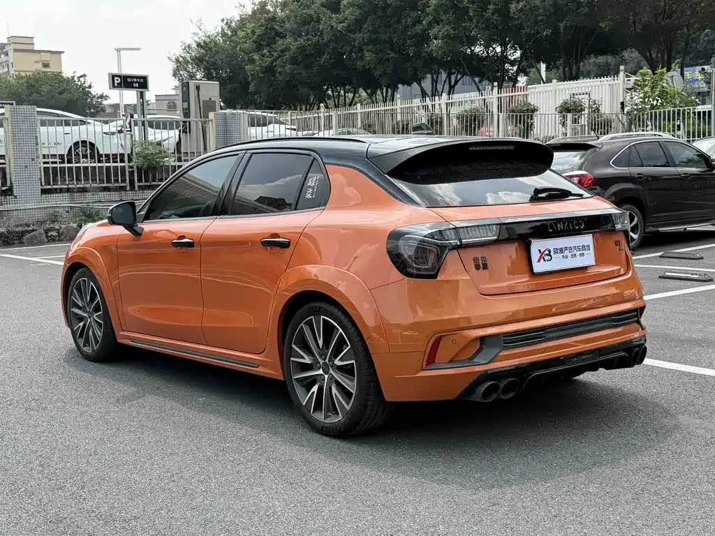 Lynk & Co 02 Hatchback — миниатюра 15