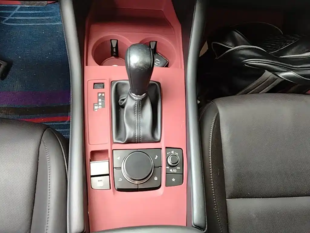 Mazda 3 Axela — миниатюра 14