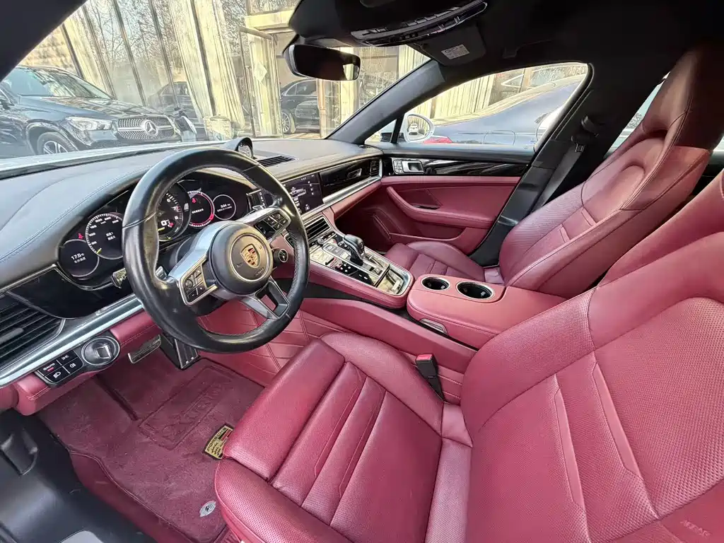 PORSCHE PANAMERA NEW ENERGY