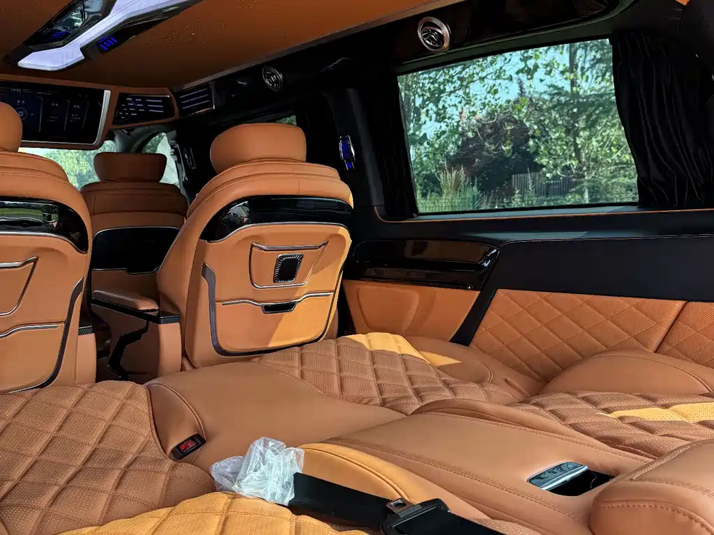 Mercedes-Benz Vito — миниатюра 16