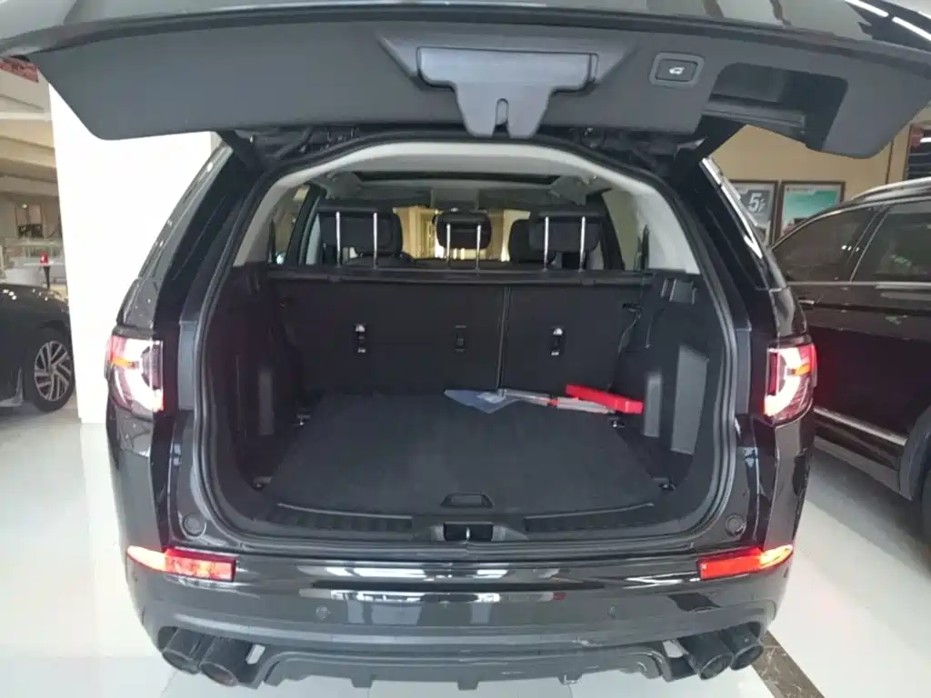 Land Rover Discovery Sport — миниатюра 19