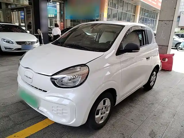 Roewe CLEVER