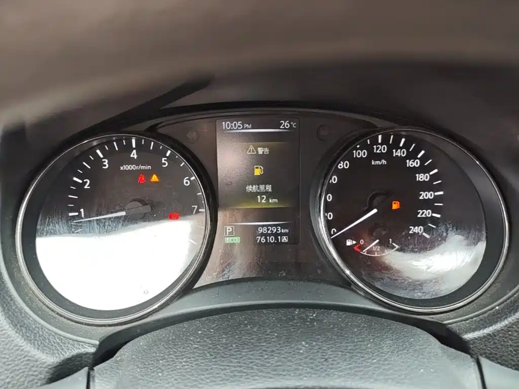 Nissan Qashqai — миниатюра 12