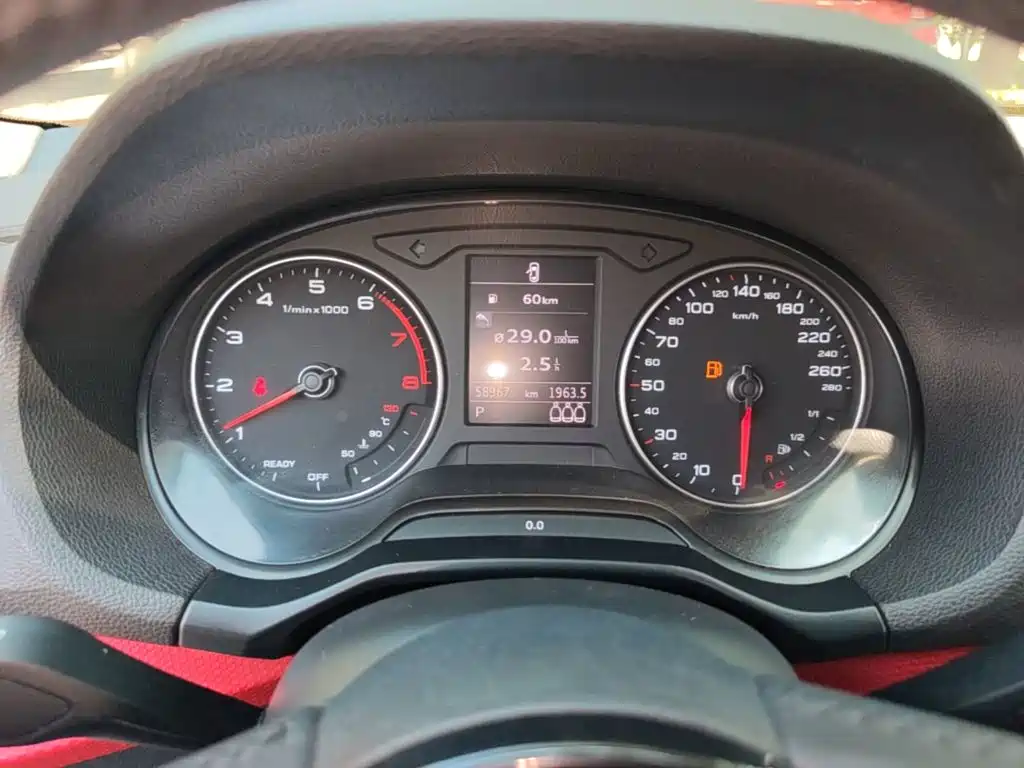 Audi Q2L — миниатюра 12