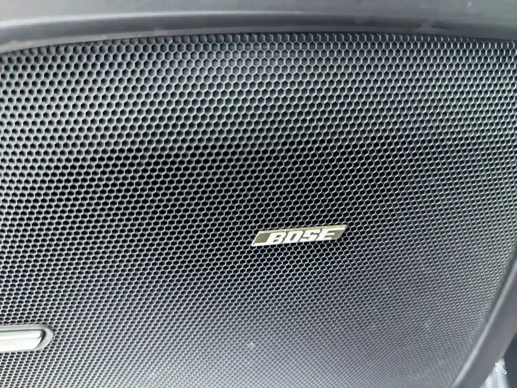 Porsche Cayenne — миниатюра 7