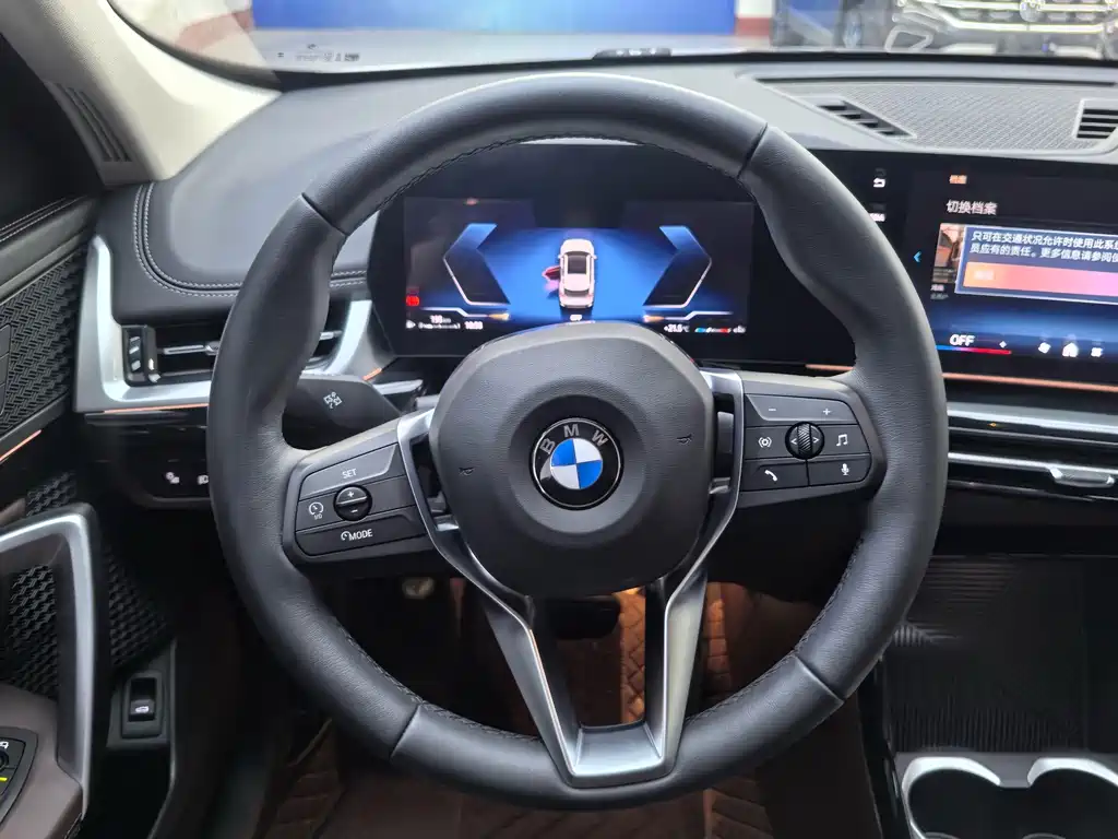 BMW X1 — миниатюра 11
