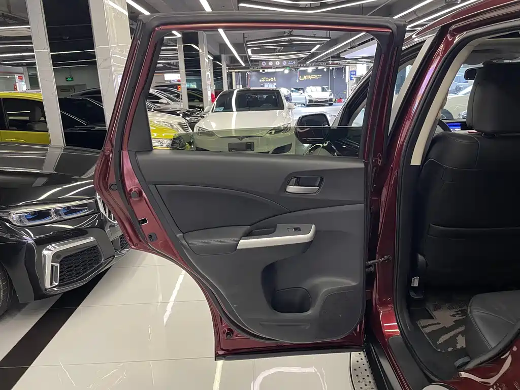 Honda CR-V — миниатюра 42