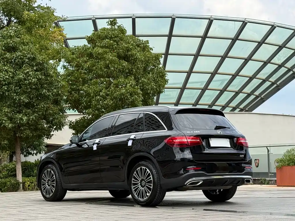 Mercedes-Benz GLC — миниатюра 9