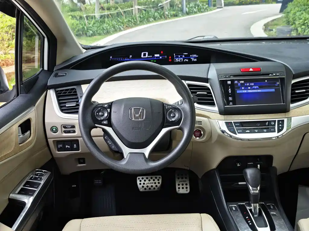 Honda Jade — миниатюра 11