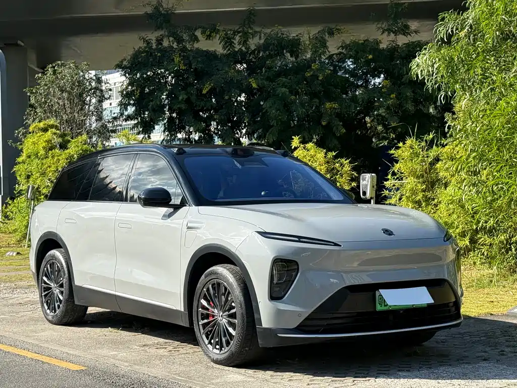 NIO ES8 — миниатюра 5
