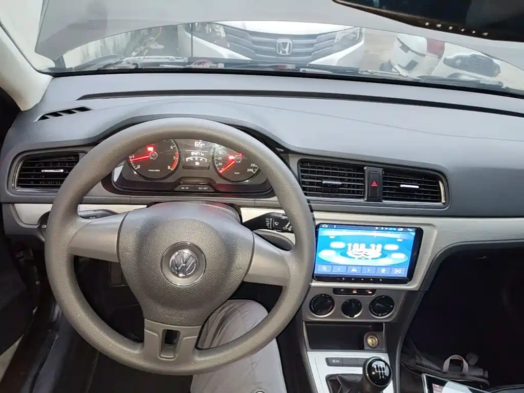 Volkswagen Gran Lavida — миниатюра 10