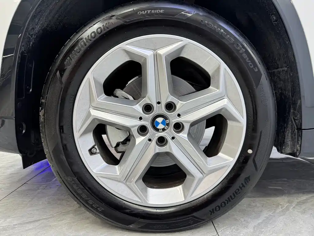 BMW X1 — миниатюра 19