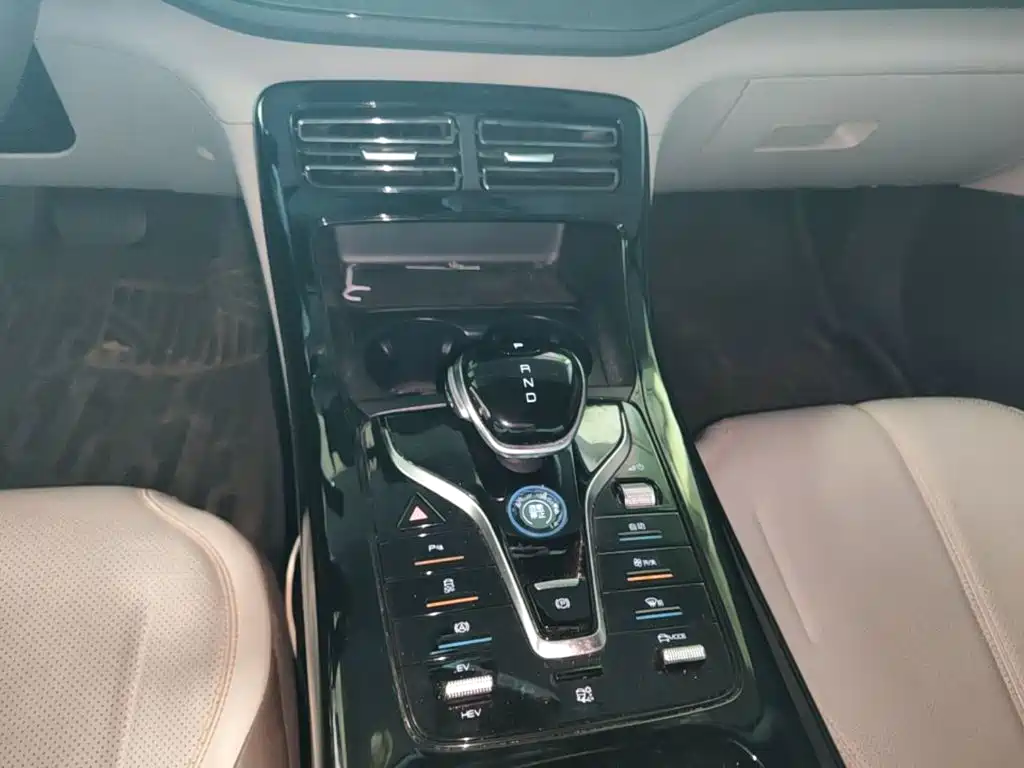 BYD Qin PLUS — миниатюра 14