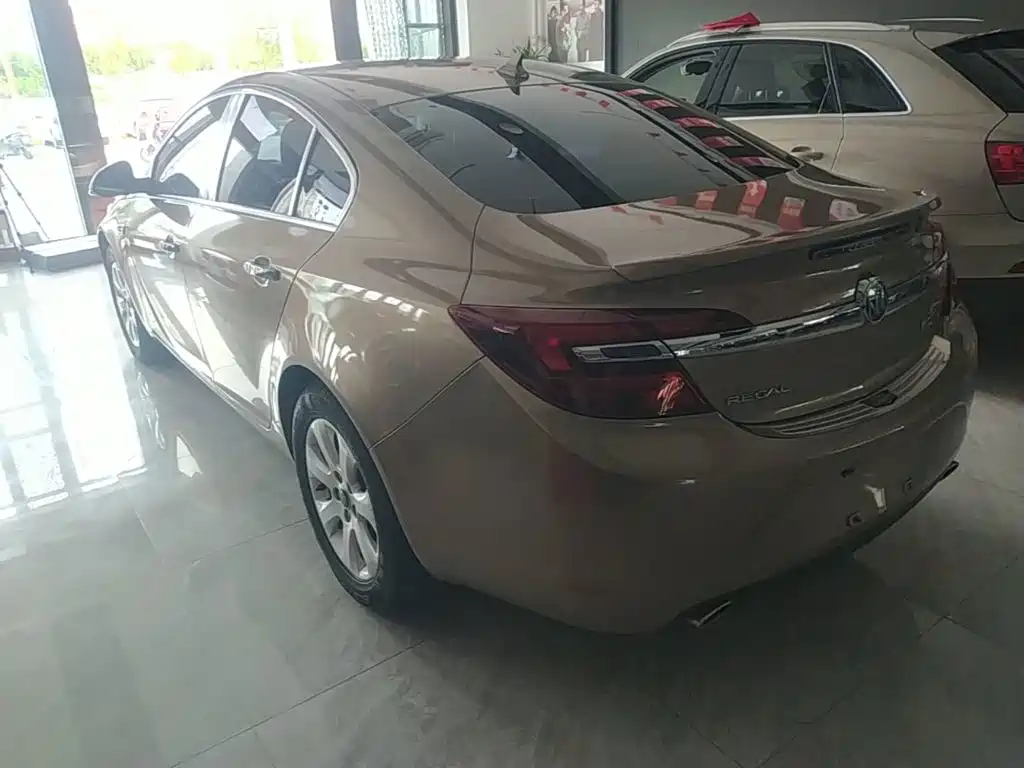 Buick Regal — миниатюра 5