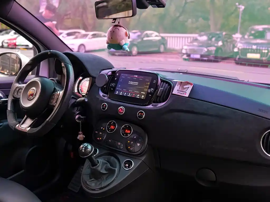 Abarth Abarth 695 — миниатюра 20