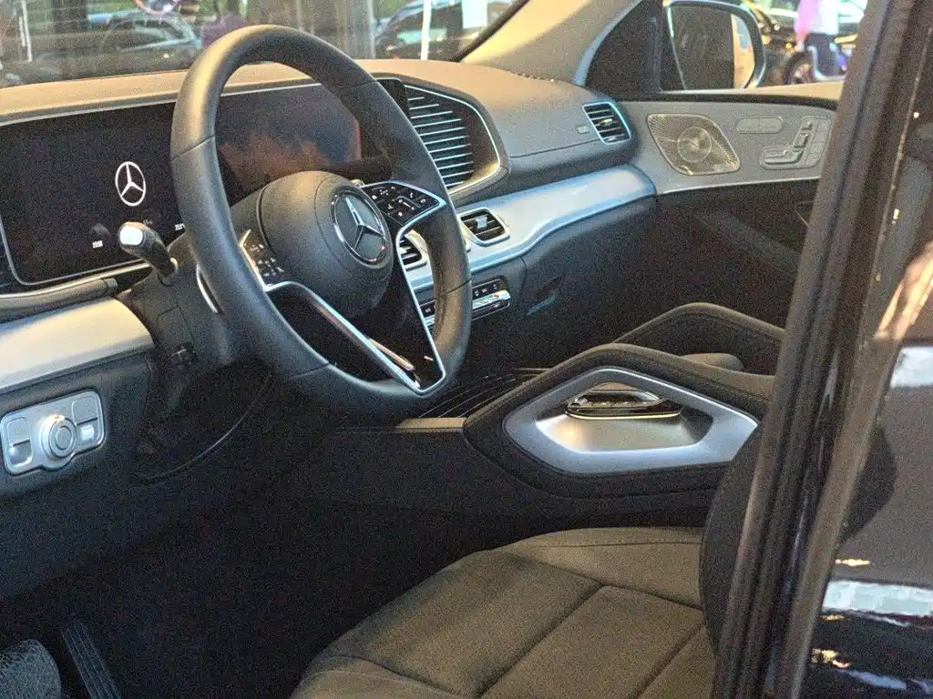 Mercedes-Benz GLE Coupe — миниатюра 3
