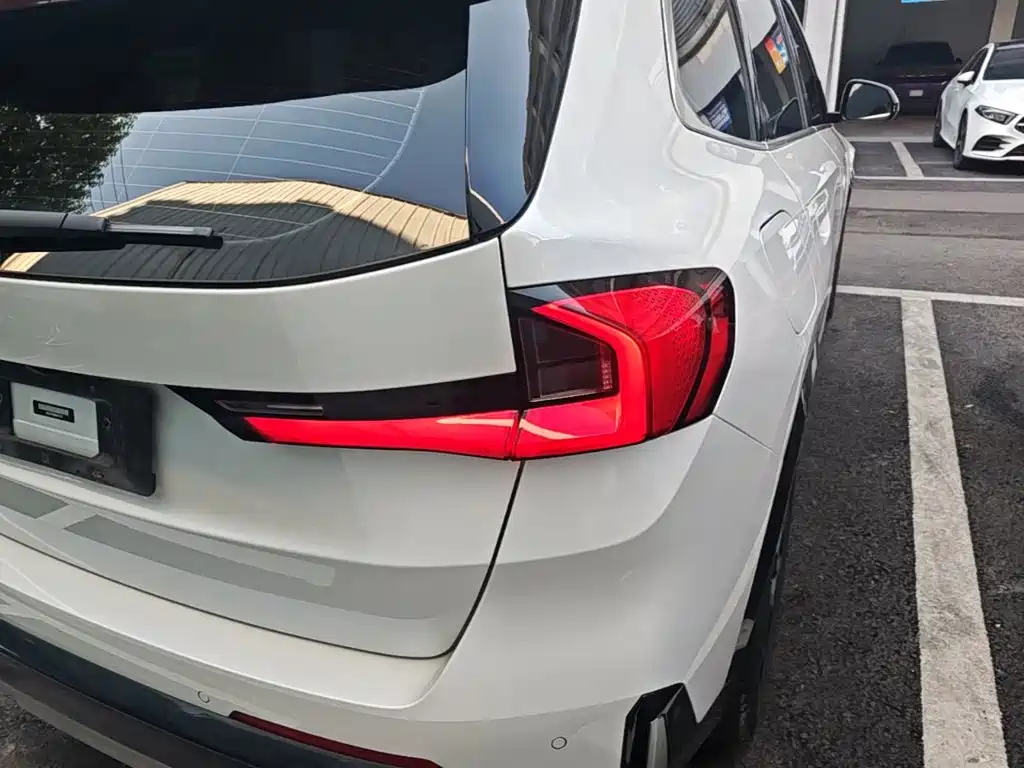 BMW X1 — миниатюра 8