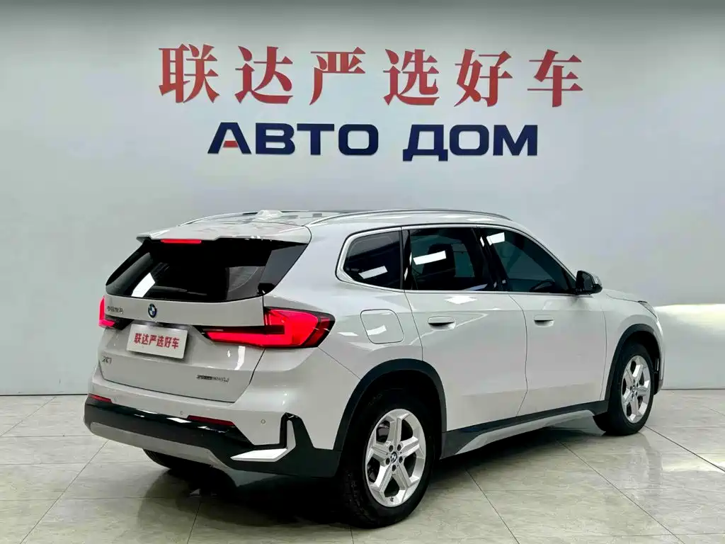 BMW X1 — миниатюра 6