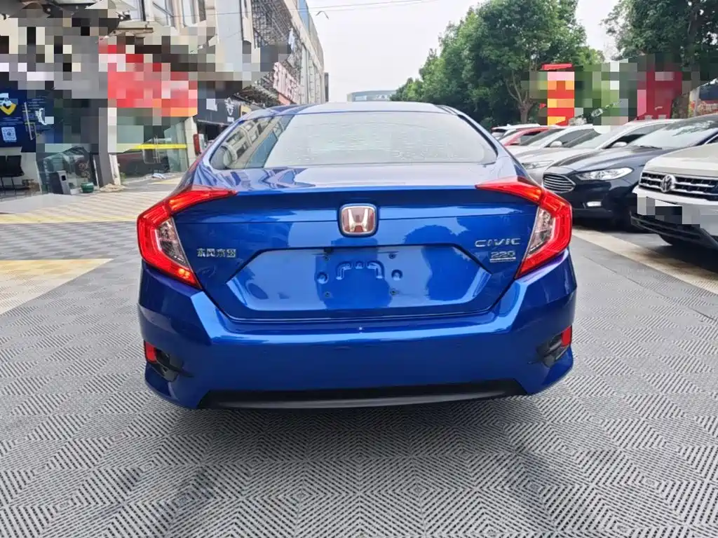 Honda Civic 2019 220TURBO CVT V