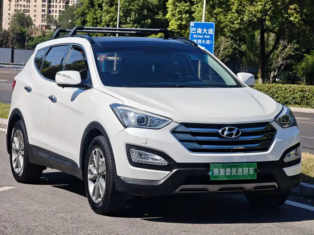 Hyundai Santa Fe — миниатюра 3