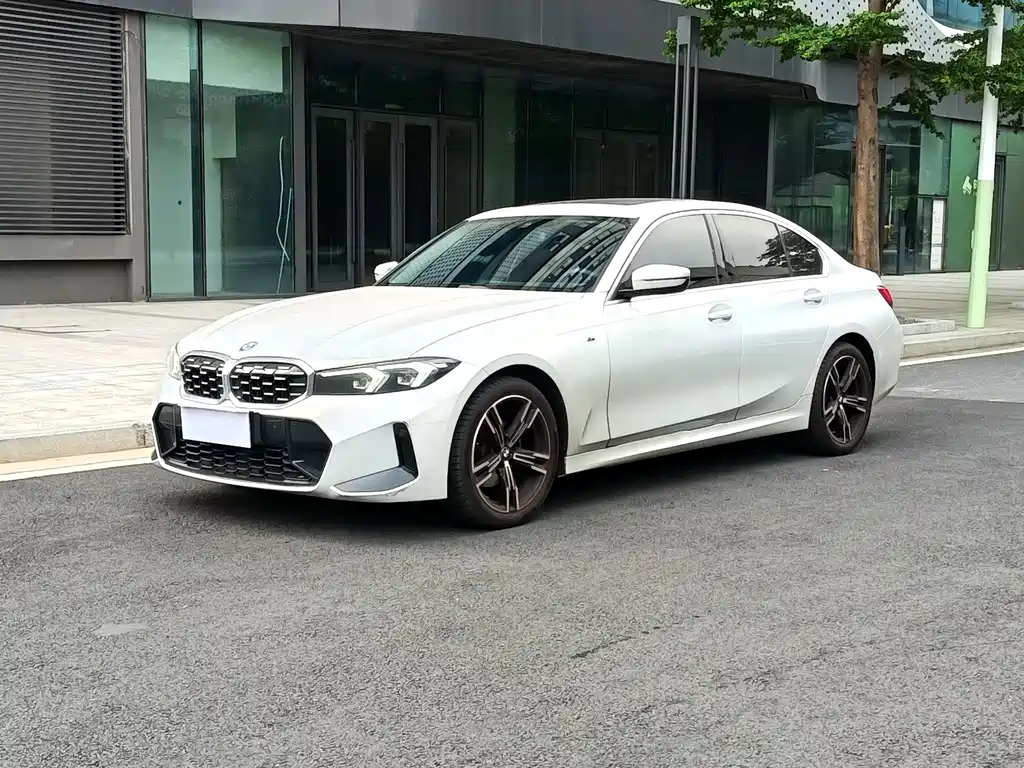 BMW 3 Series 2024