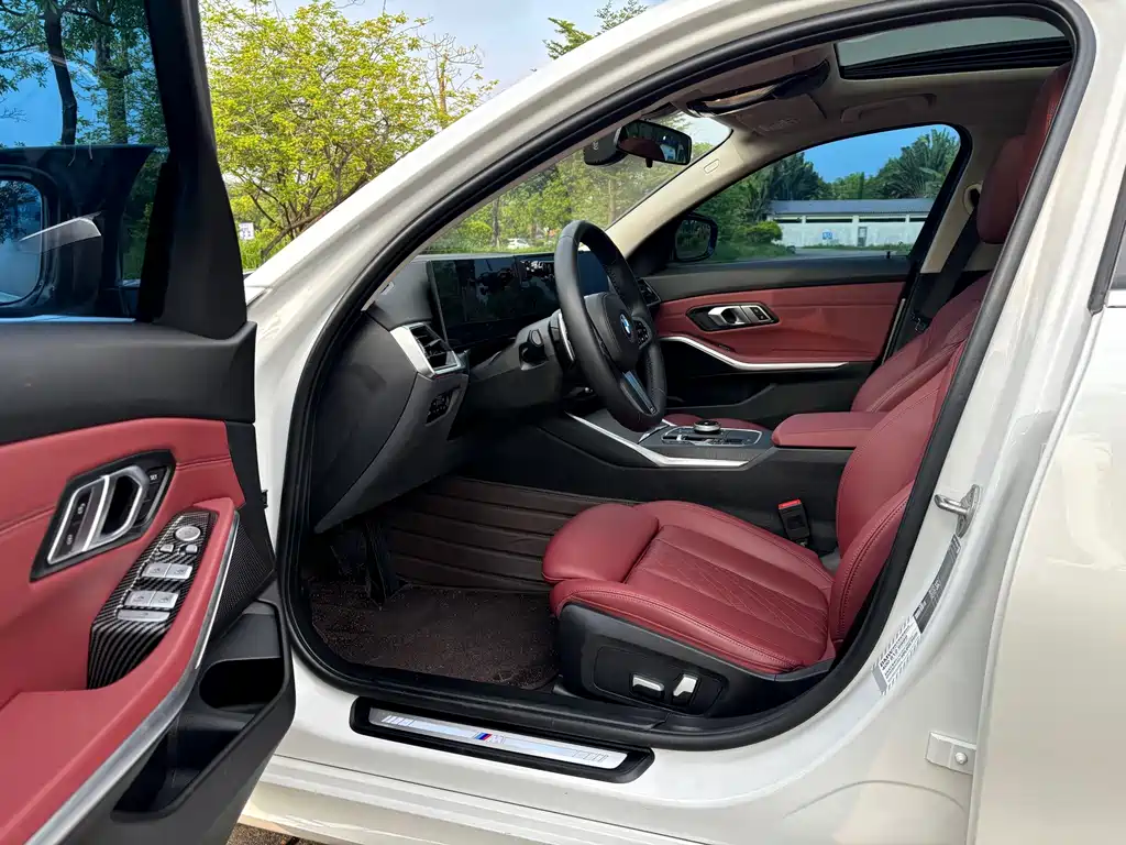 BMW 3 Series — миниатюра 4