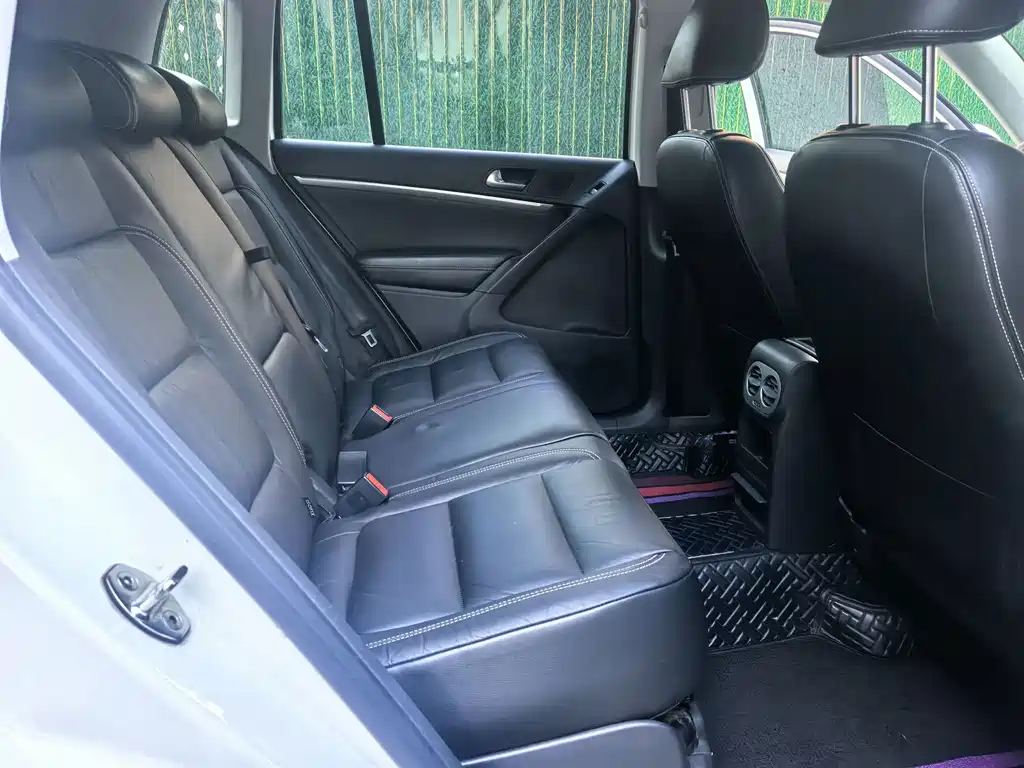 Volkswagen Tiguan — миниатюра 11
