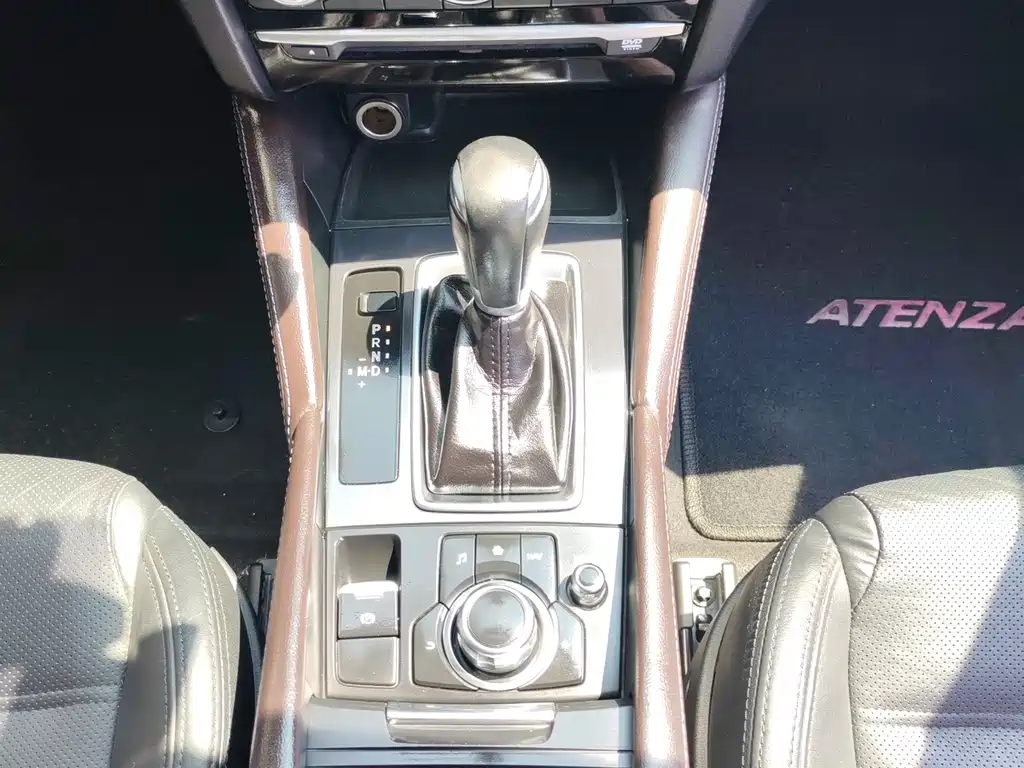 Mazda Atenza — миниатюра 9