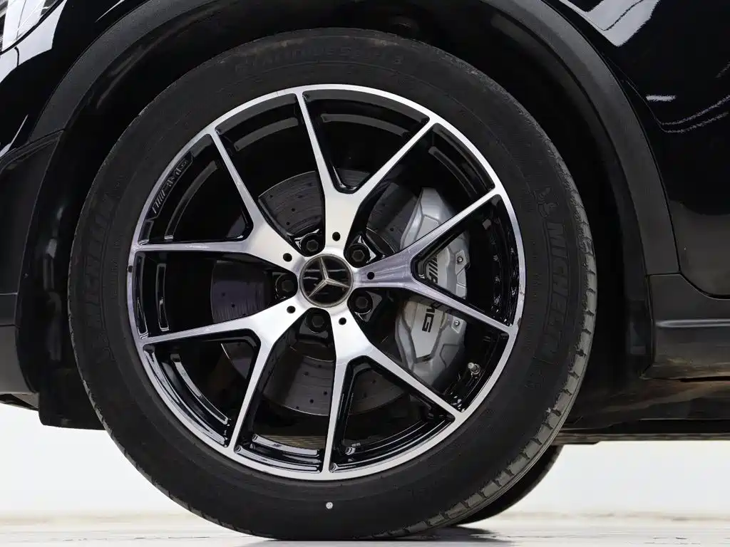 Mercedes-Benz GLC AMG — миниатюра 32