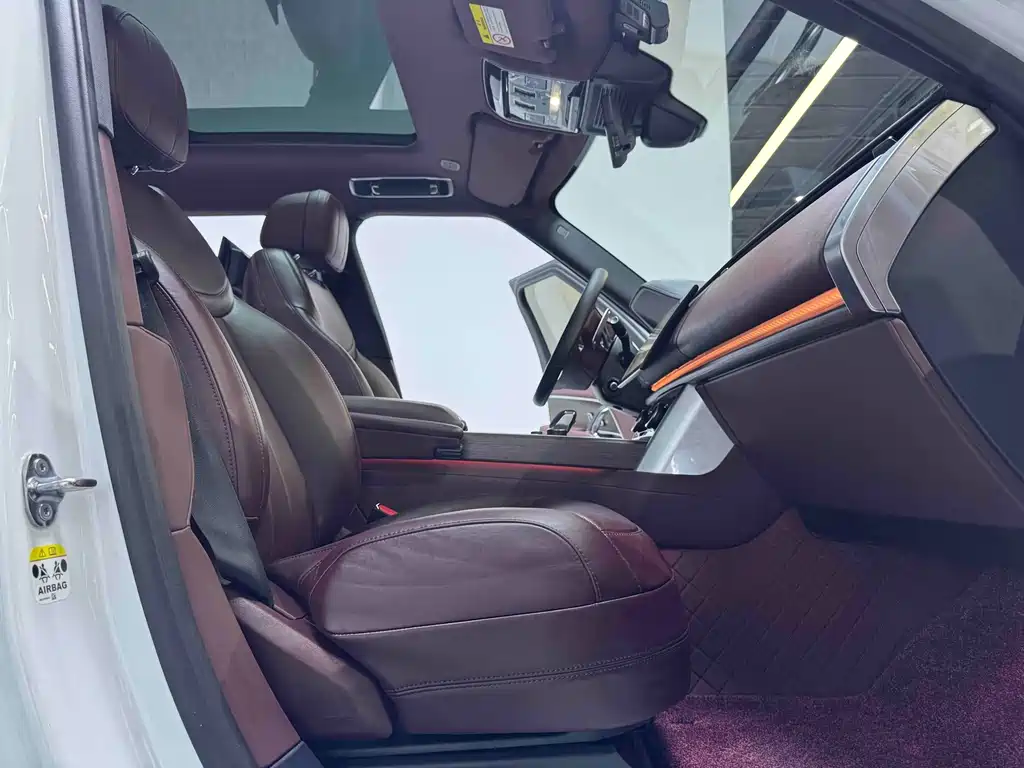 Land Rover Range Rover — миниатюра 12