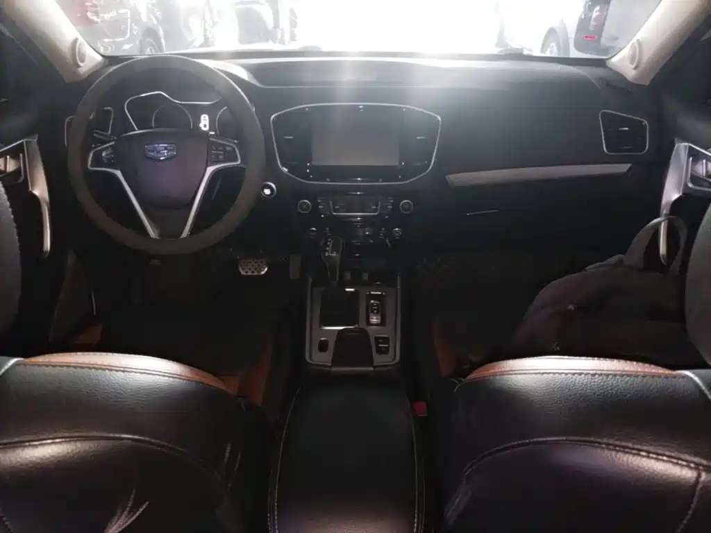 Geely Vision X6 — миниатюра 10