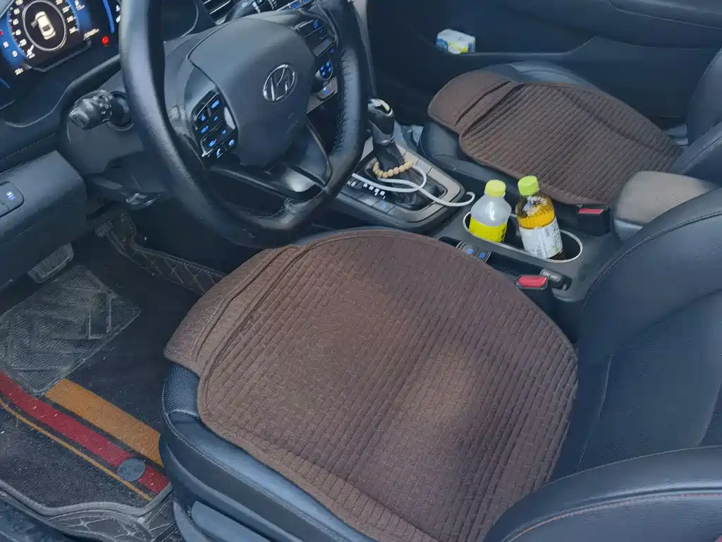 Hyundai Elantra 1.4T DCT Dazzle Dynamic · Vitality Type, фото 4