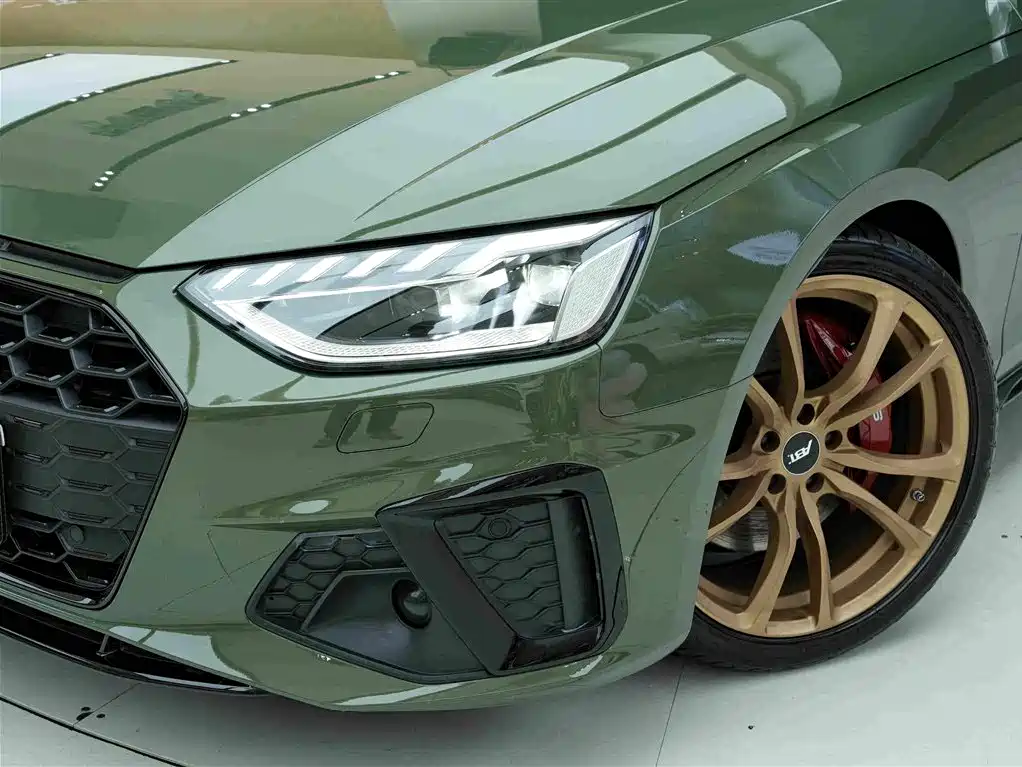 Audi S4 — миниатюра 18
