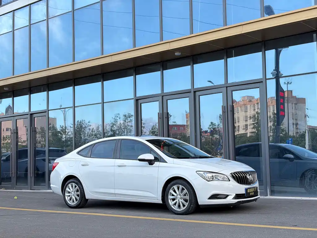 Buick Verano — миниатюра 3