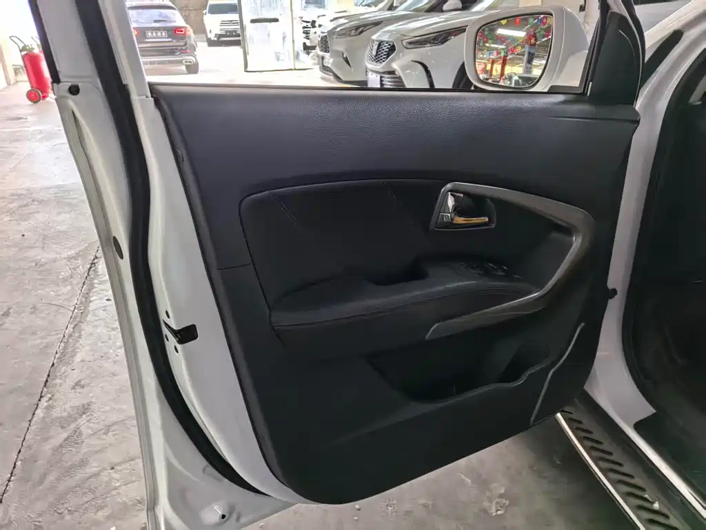 Hawtai Santa Fe — миниатюра 7