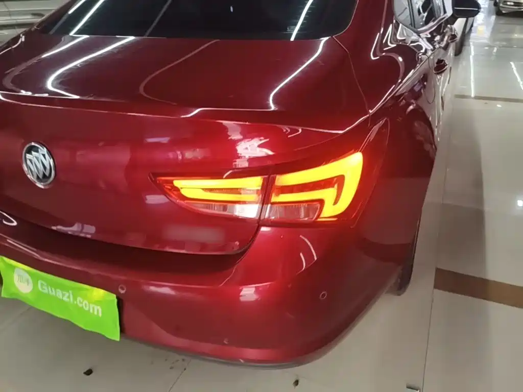 Buick Verano — миниатюра 8
