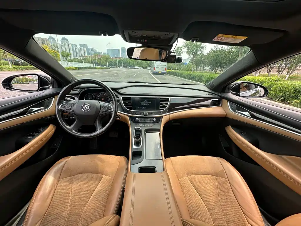 Buick LaCrosse — миниатюра 4