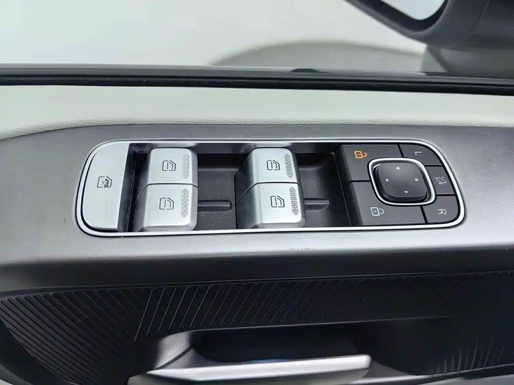 Beijing Off-Road Beijing Off-Road BJ40 Extended Range — миниатюра 9