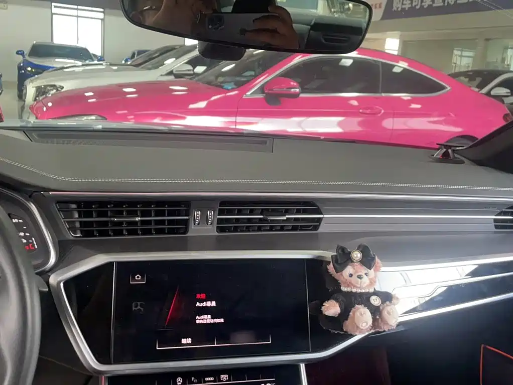 Audi A7L — миниатюра 6