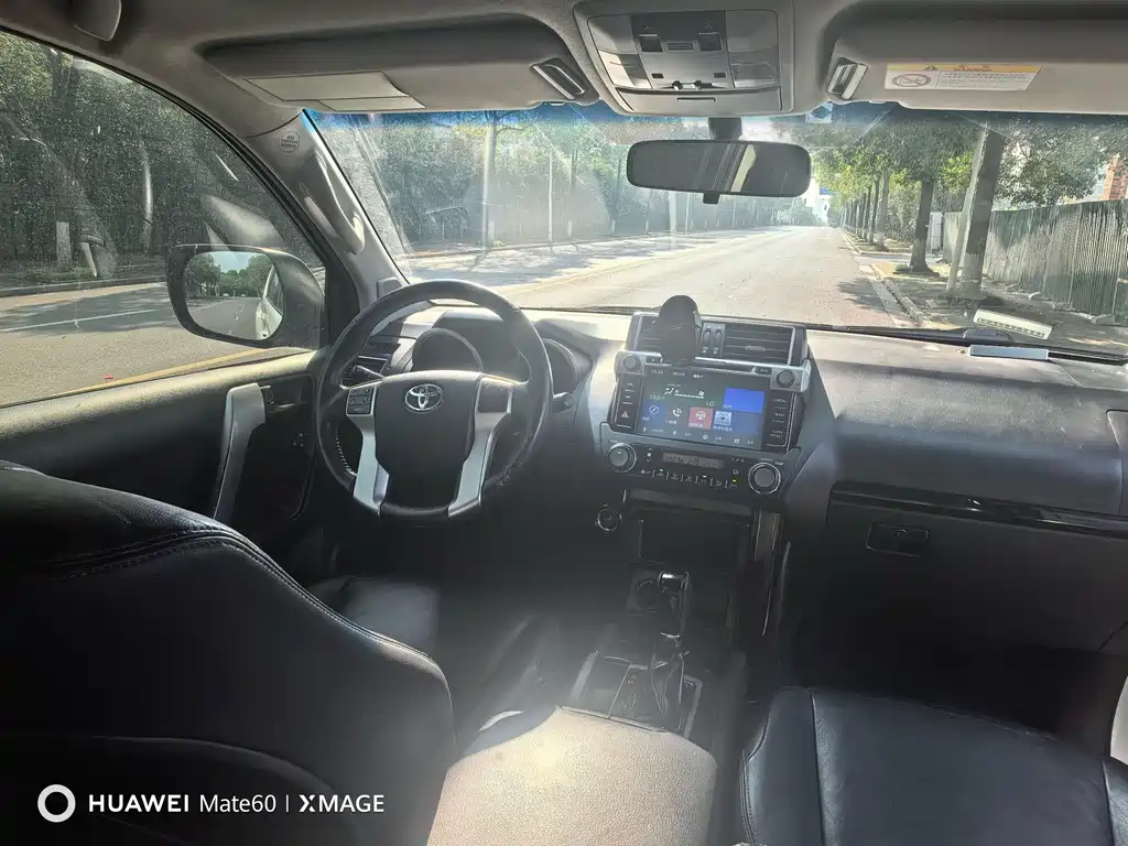 Toyota Prado — миниатюра 6