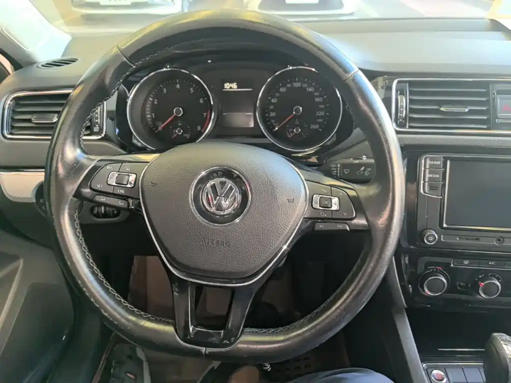Volkswagen Sagitar — миниатюра 11