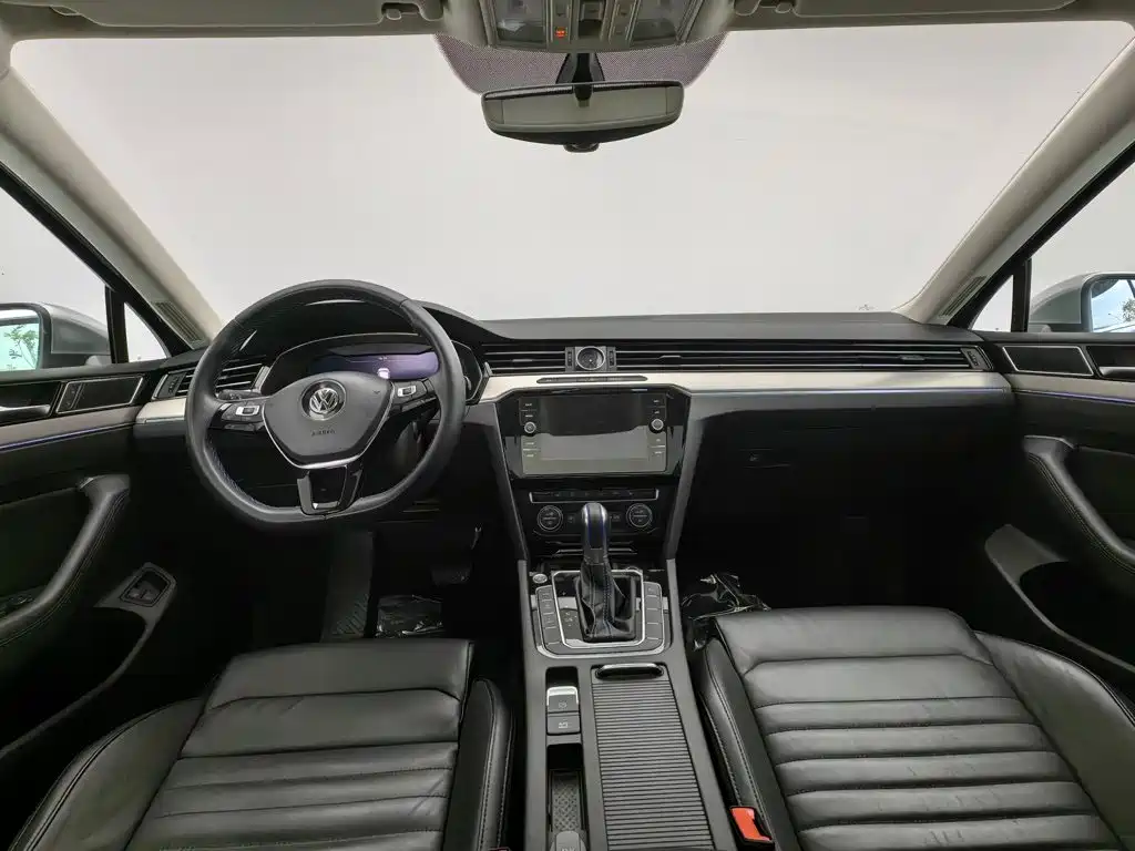 Volkswagen Viloran New Energy — миниатюра 5